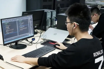 2023大学热门专业报考人气排行 软件开发跌出前五，计算机软件热度趋稳